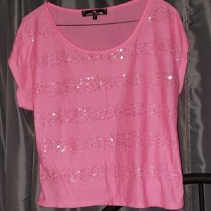 💘3 for $10💘 Hot Pink T!